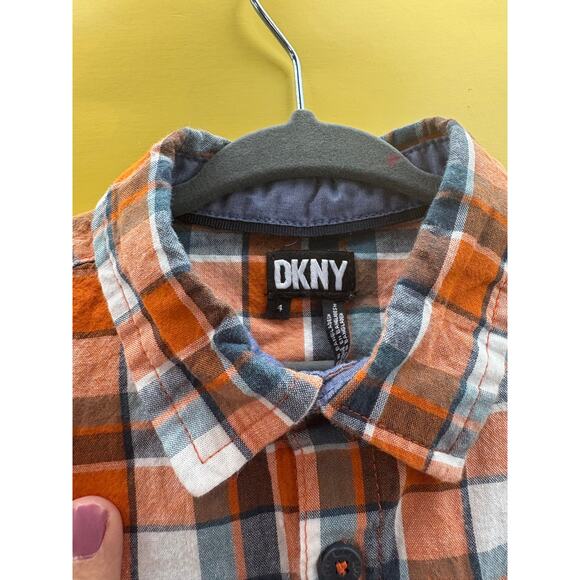 Bundle of 4 size 4/5 Boys: Sweater, Long Sleeve, Polo, & short sleeved Henley - Picture 5 of 5